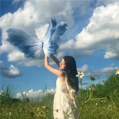 独家爆料：明星离婚传闻粉丝骂战升级，服务器被挤瘫痪，凌晨